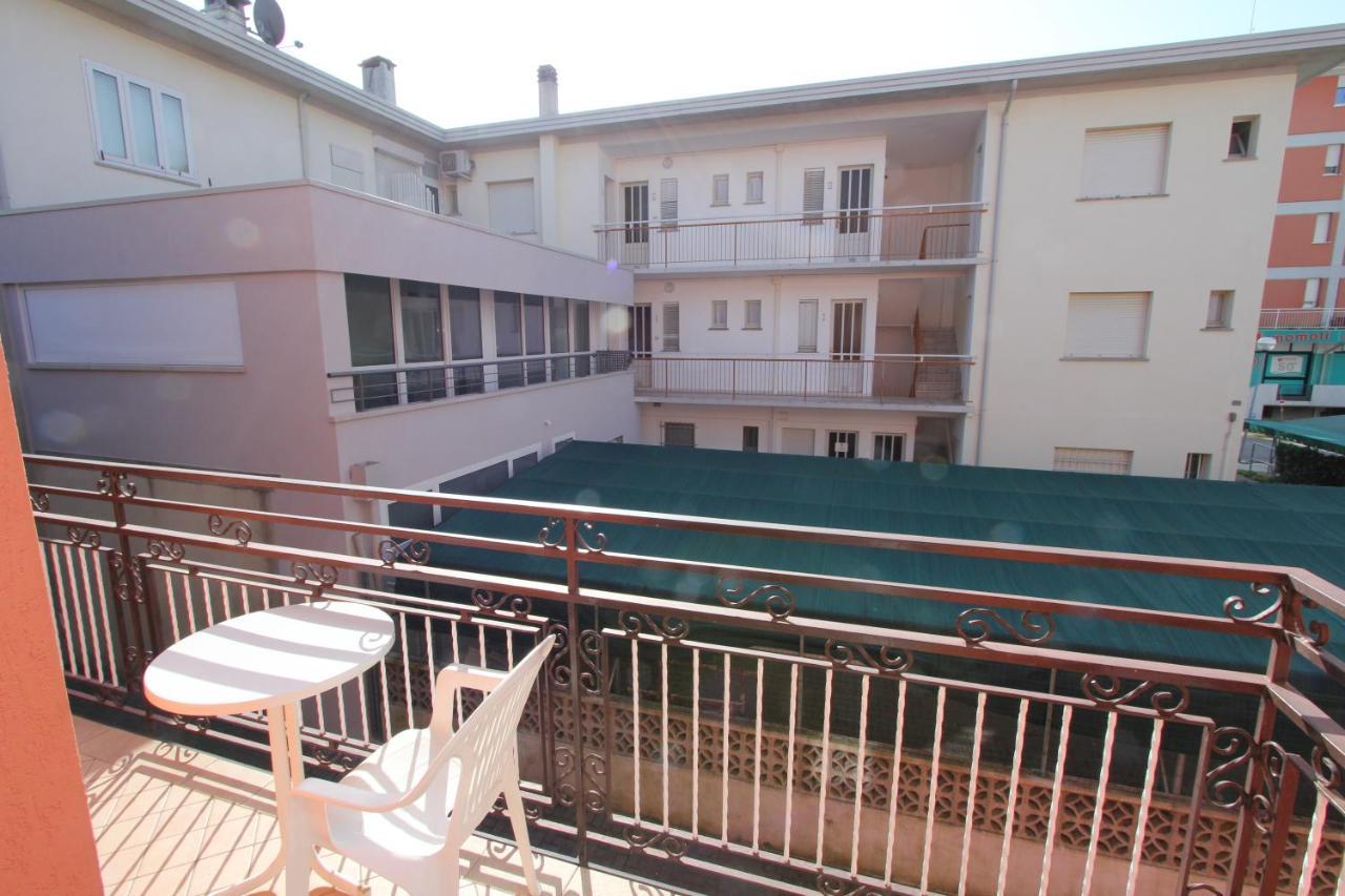 Apartament Graziano Bibione Zewnętrze zdjęcie